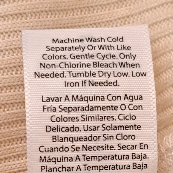 NWT. Time and Tru cream ribbed Office Button crop top/skirt set. Size L. 12-14. - Picture 8 of 12